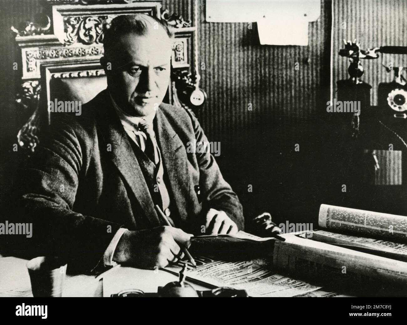 Todor Hristov Zhivkov, statista comunista bulgaro e leader politico, Sofia, Bulgaria 1940s Foto Stock