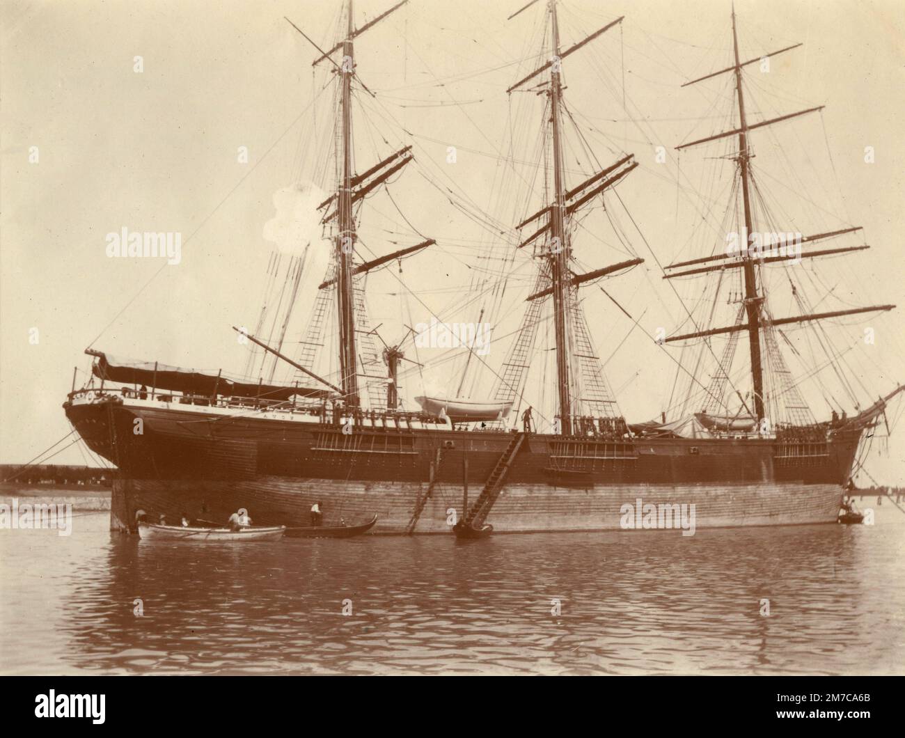 Nave a vela Avon all'ancora, 1890s Foto Stock