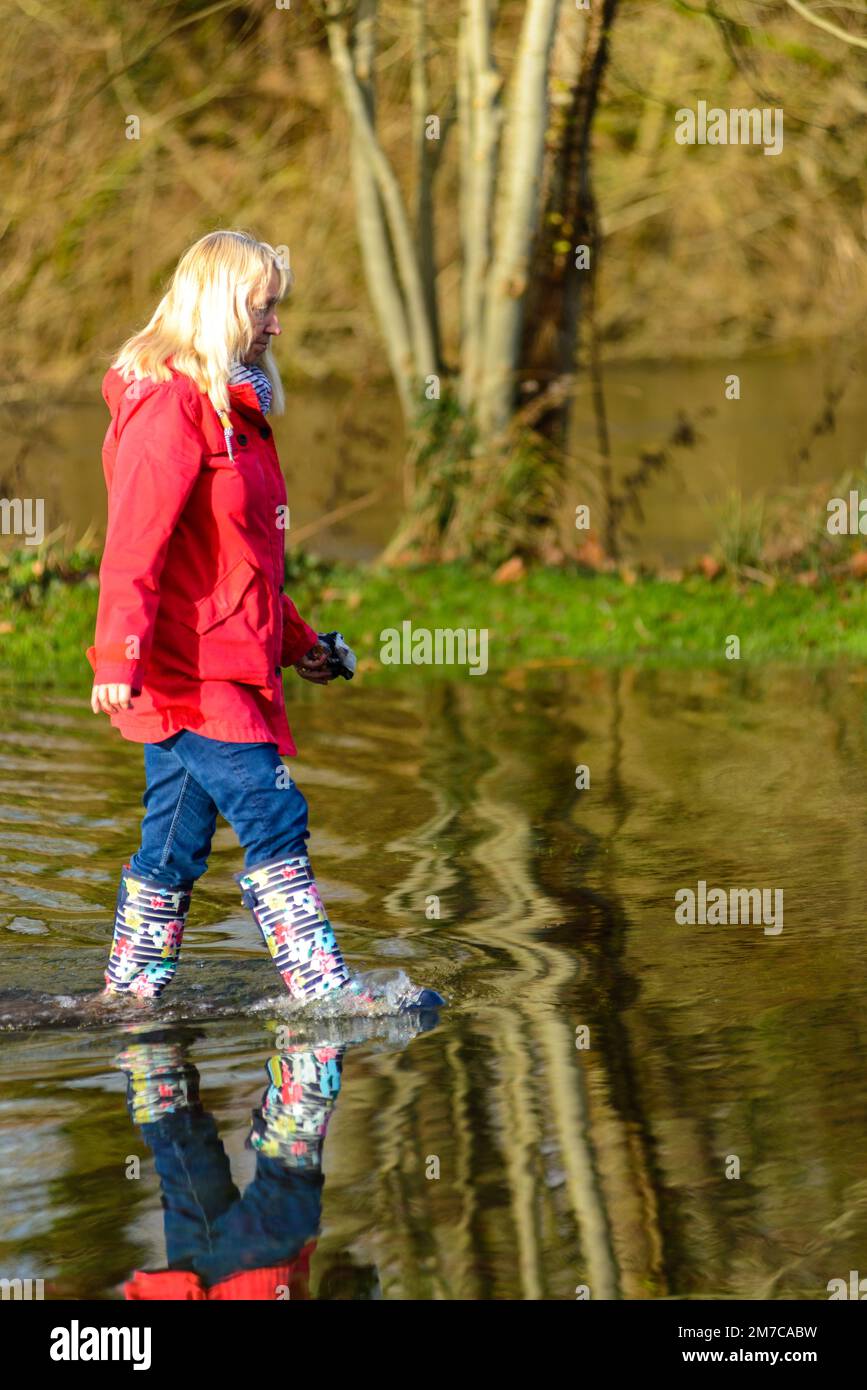 Scarponi da passeggio dal fiume immagini e fotografie stock ad