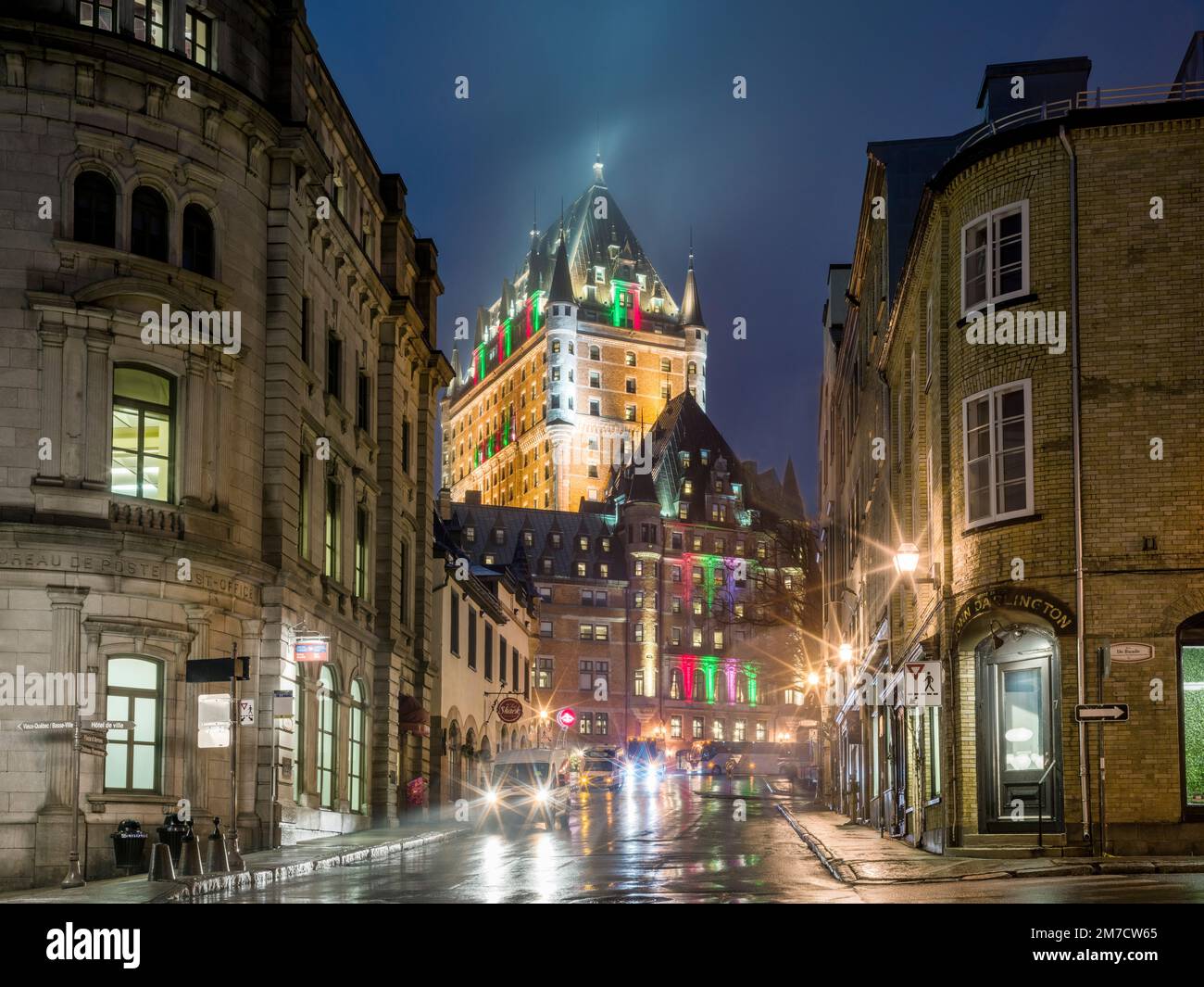 Hotel Fairmont Chateau Frontenac, Street Scene, patrimonio dell'umanità dell'UNESCO, Old Quebec City, Quebec, Canada Foto Stock