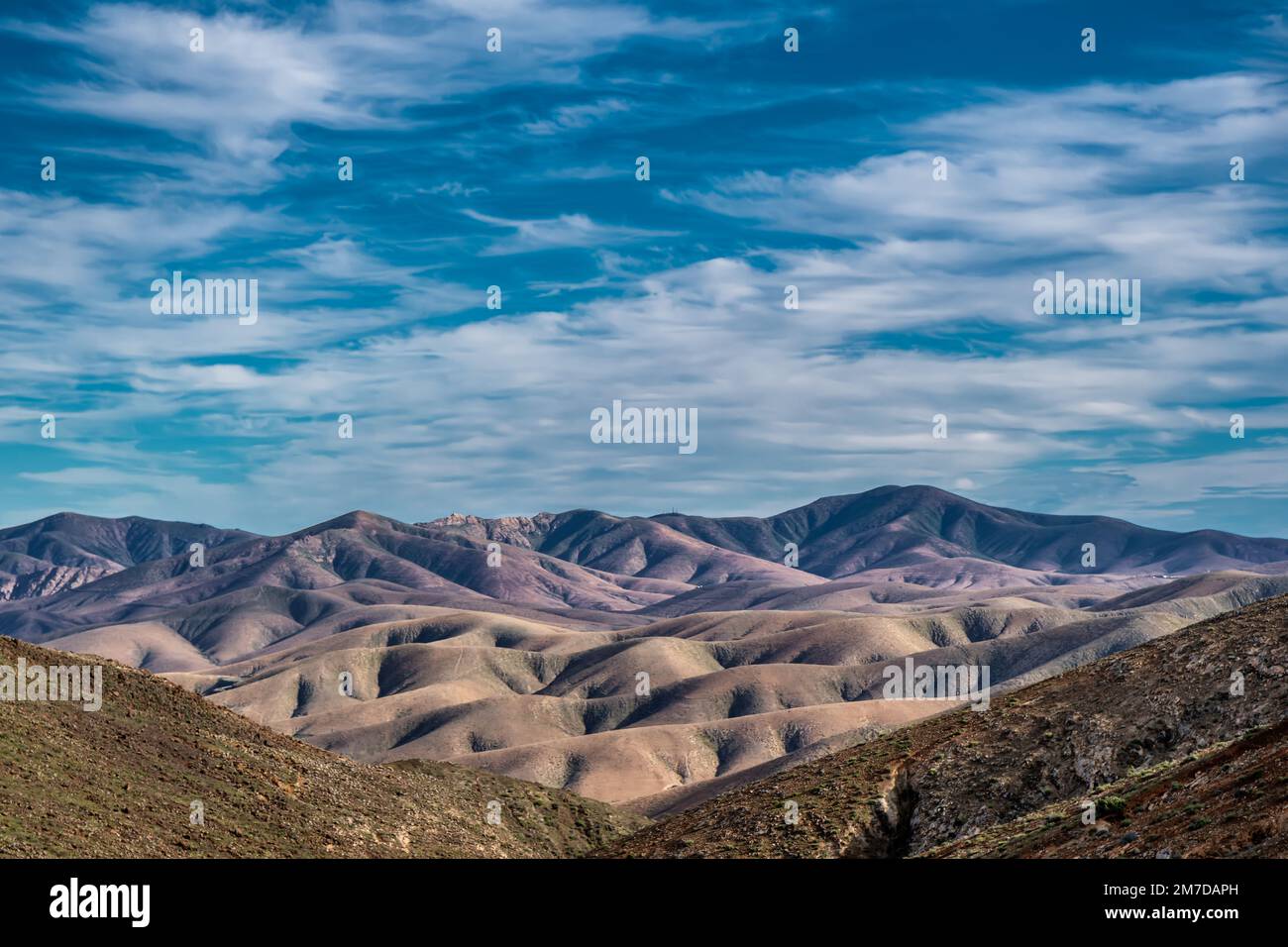 Montagne di Fuerteventura sulla costa occidentale vicino a Betancurioa, Spagna Foto Stock