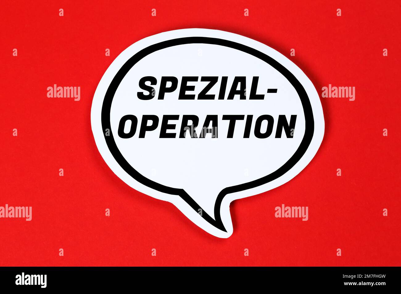 Stoccarda, Germania - 29 aprile 2022: Operazione speciale come russo definizione della guerra Ucraina come l'inparola dell'anno nella bolla di discorso a Stoccarda, G. Foto Stock