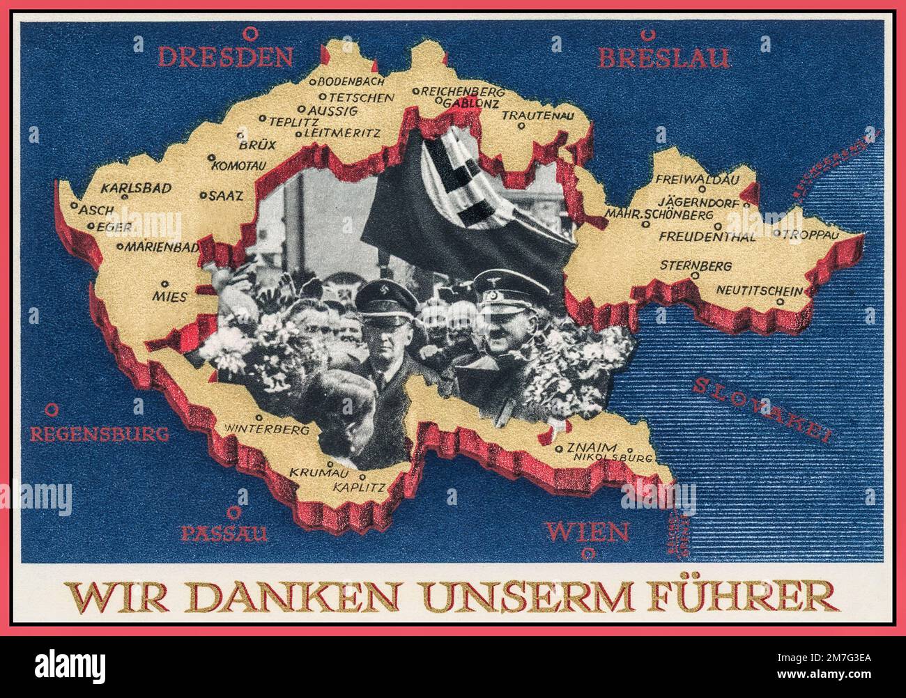 Carta poster ANSCHLUSS Propaganda nazista d'epoca 'RINGRAZIAMO IL NOSTRO FUHRER 'wir danken unserm Führer' illustrazione Propaganda per l'annessione dell'Austria alla grande Germania Anschluss, tedesco: "Unione", unione politica dell'Austria con la Germania, ottenuta attraverso l'annessione da parte di Adolf Hitler nel 1938 Foto Stock