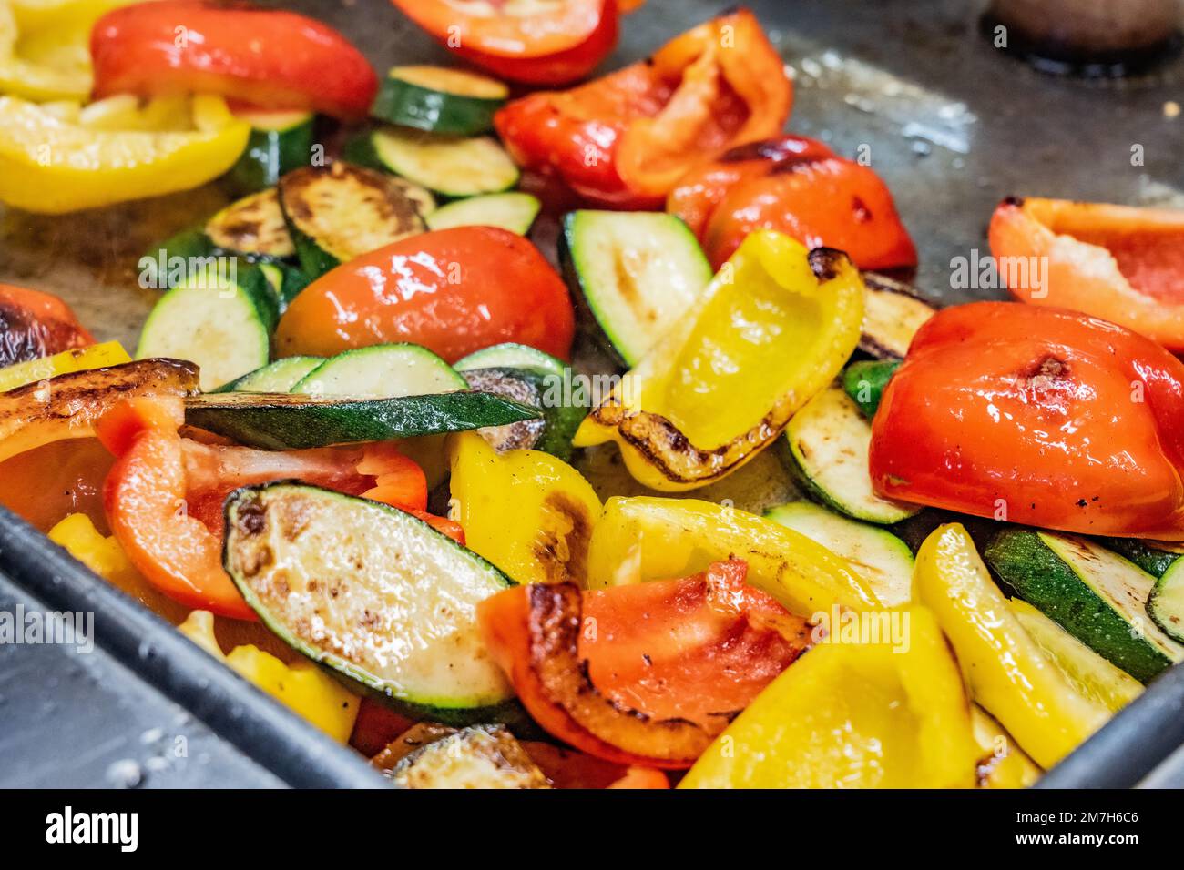 verdure alla griglia in un brunch a buffet Foto Stock