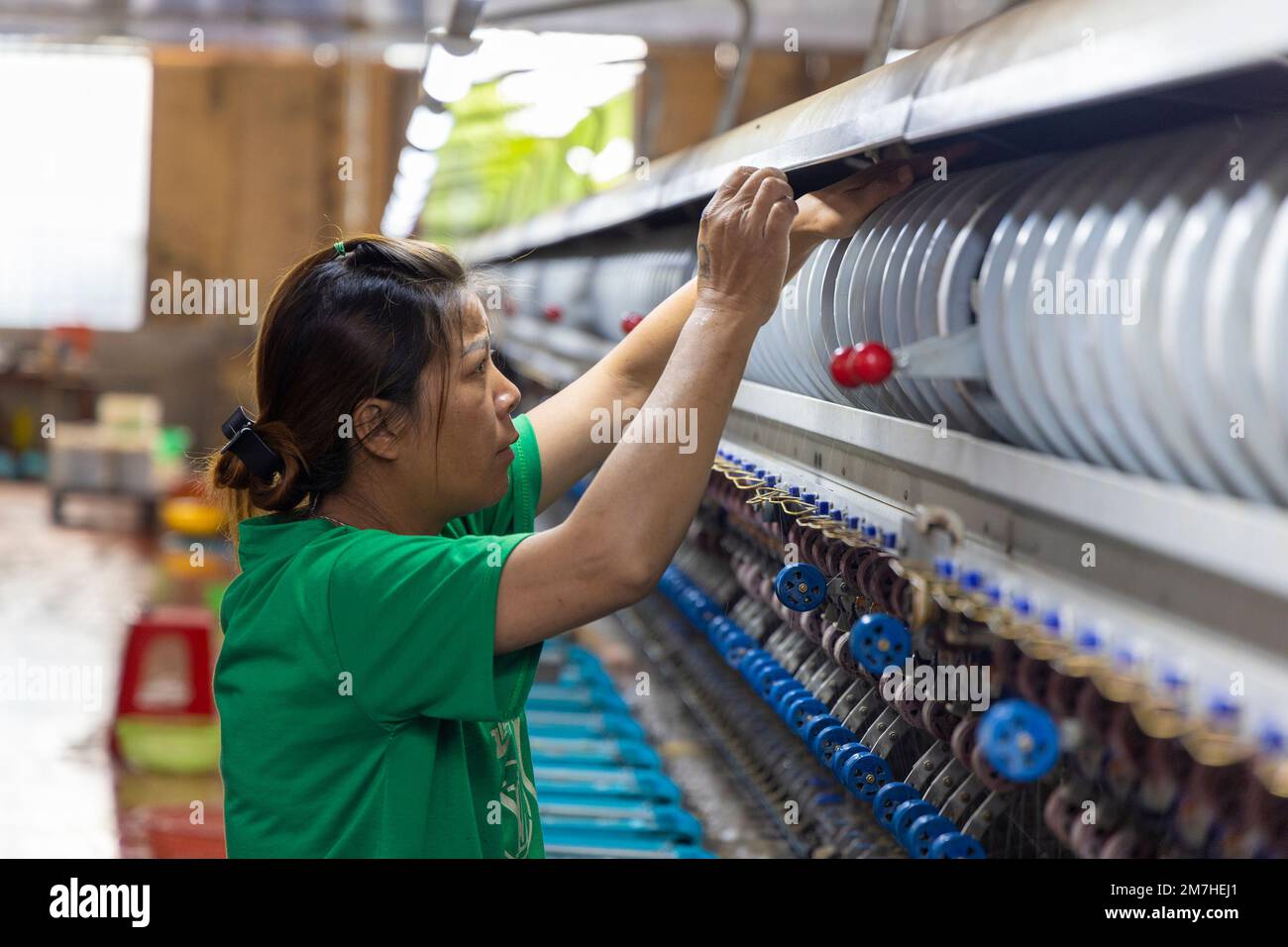 Fabbrica di seta a da Lat, Vietnam Foto Stock