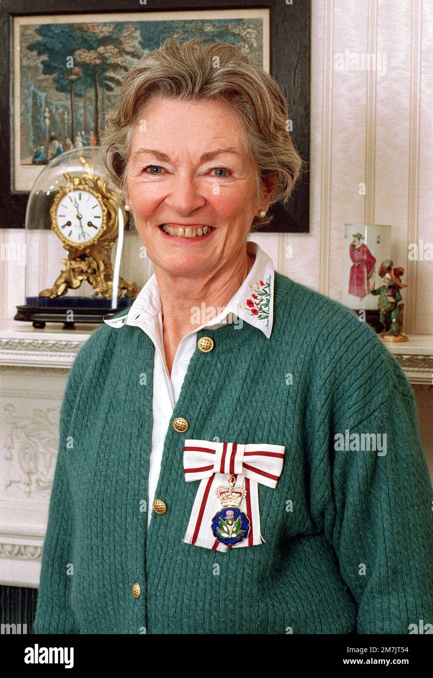 Dr. June Paterson-Brown, la prima donna scozzese Lord Lieutenant, nella sua casa Hawick, Norwood House. 1998. Foto Stock