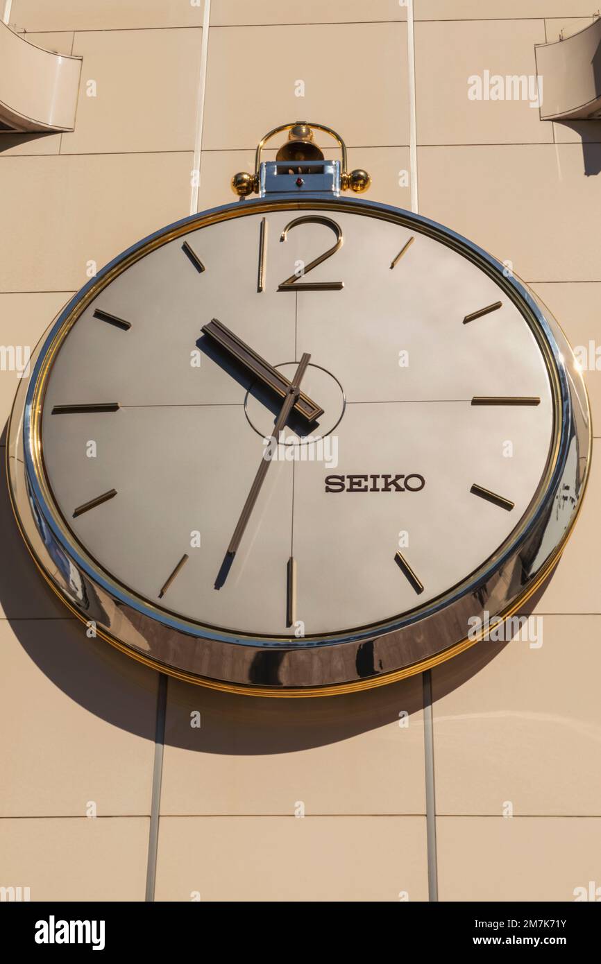 Giappone, Honshu, Tokyo, Ginza, Giant Wall Mounted Seiko Orologio Foto Stock