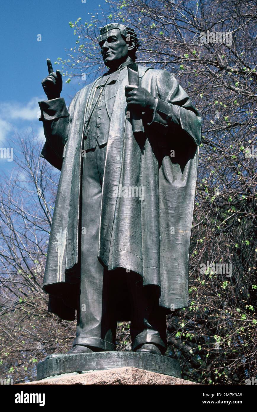 Australia. Tasmania. Hobart. Statua in bronzo di Albert George Ogilvie. Foto Stock