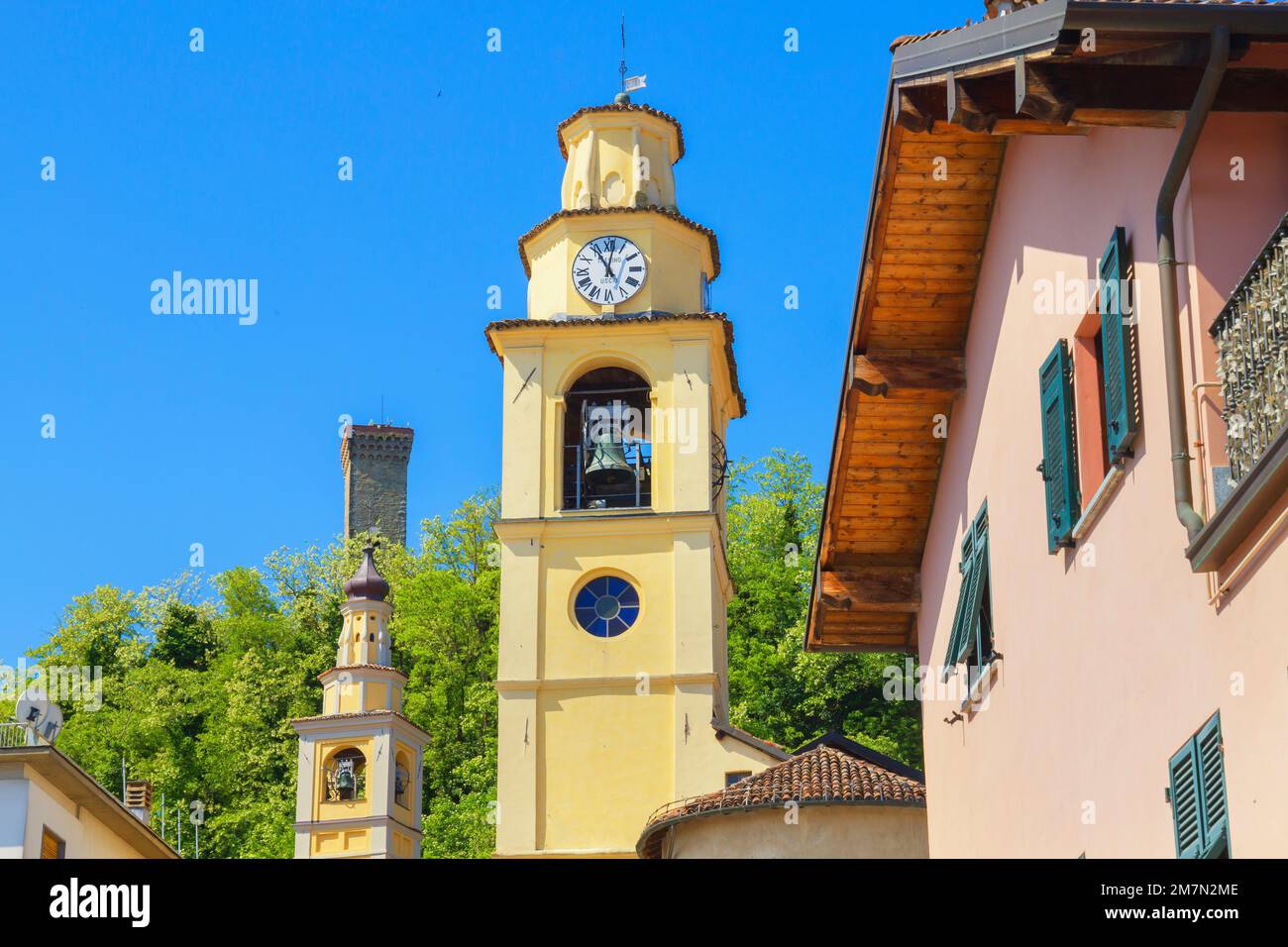 Centro storico, Arquata Scrivia, Provincia di Alessandria, Piemonte, Italia  Foto stock - Alamy