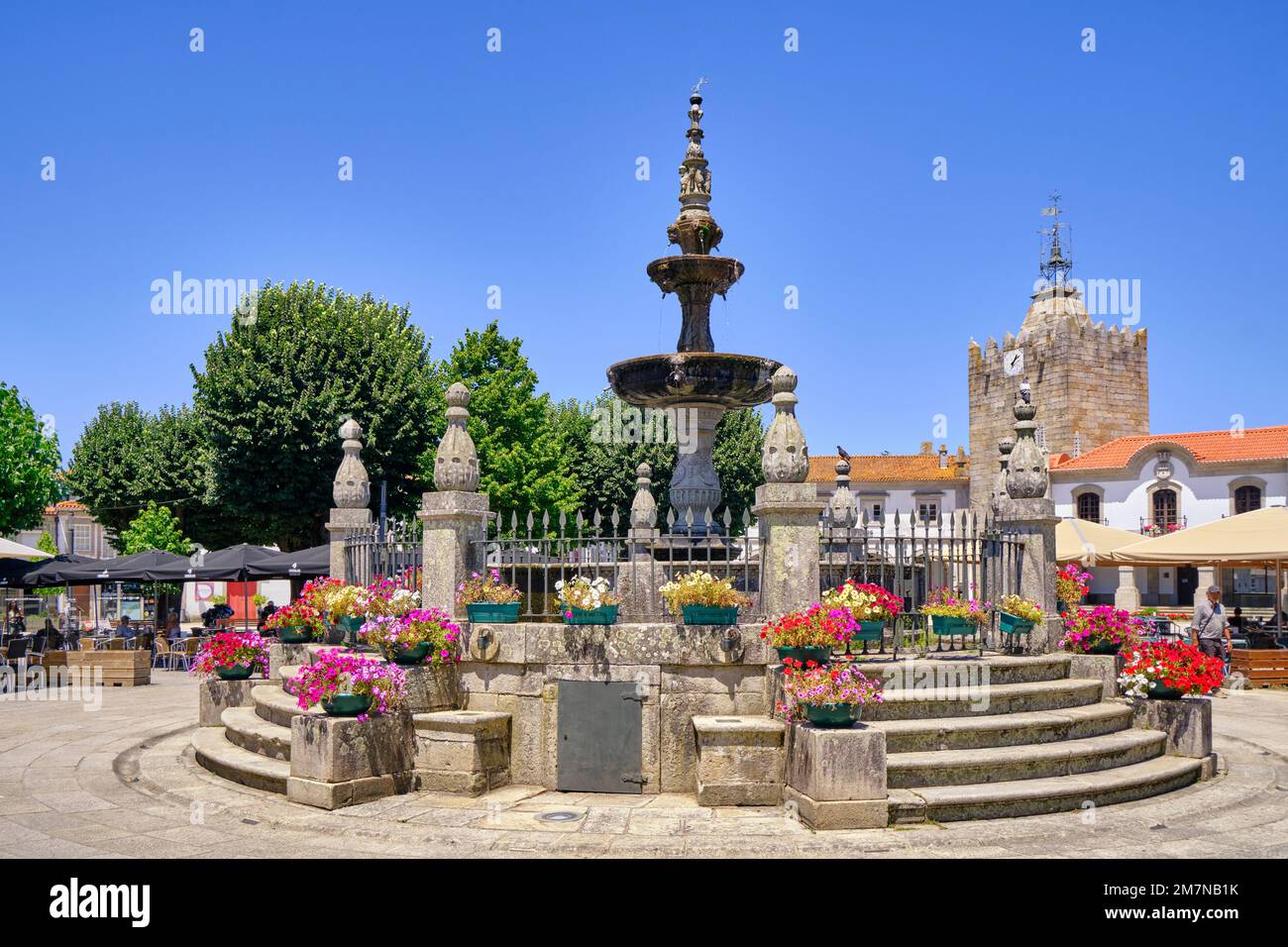 La bella fontana del 16th ° secolo nel centro storico di Caminha. Alto Minho, Portogallo Foto Stock