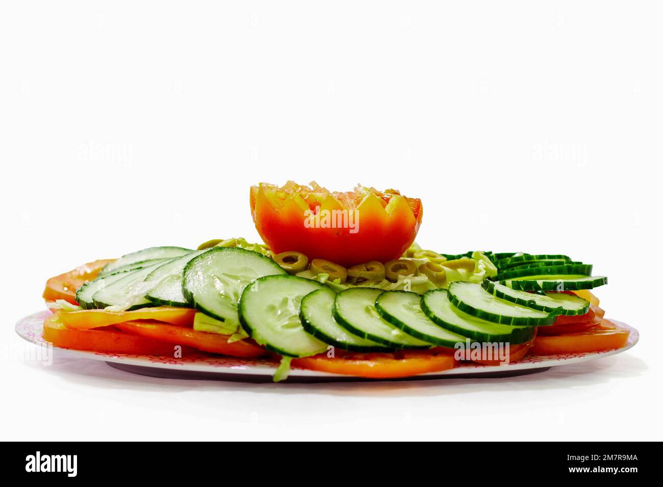 insalata mista di pomodoro, cetriolo e cavolo Foto Stock