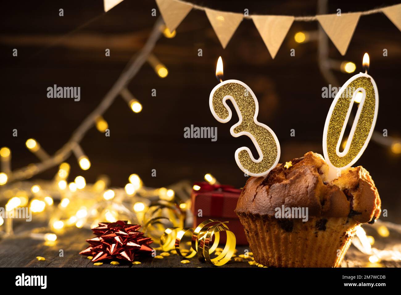 Happy birthday number 30 greeting immagini e fotografie stock ad alta  risoluzione - Alamy