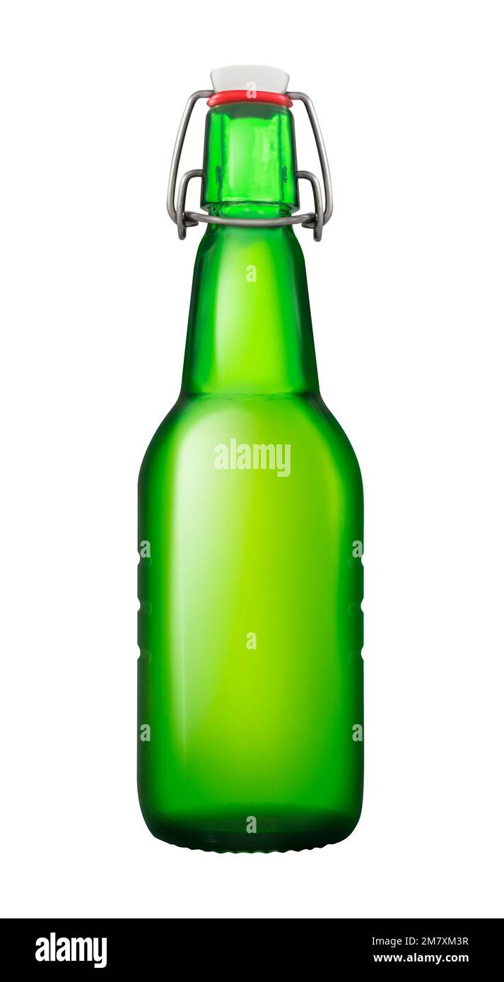 Bottiglia di birra Lager con tappo ribaltabile isolato su sfondo bianco con percorso di ritaglio Foto Stock