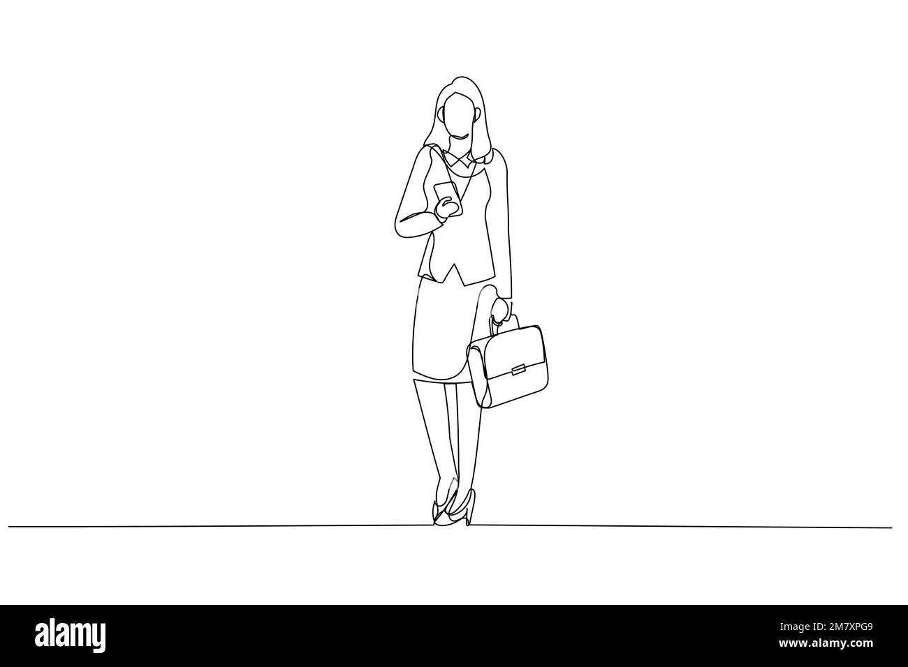 Il cartone animato di una donna d'affari in tuta si ferma al centro di una piazza per guardare il suo smartphone. Stile artistico a una linea Illustrazione Vettoriale