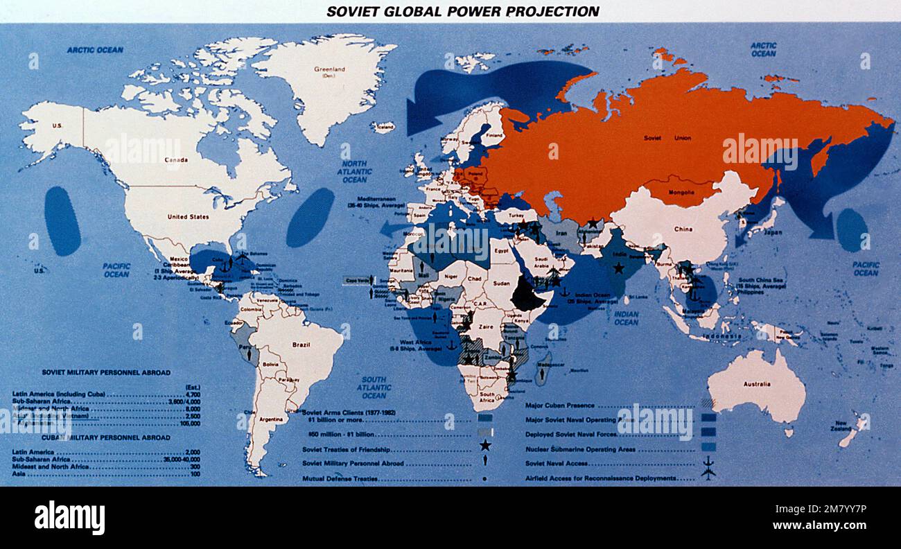 Immagine che mostra la proiezione della potenza globale sovietica. 'Potere militare sovietico,' 1983, pagina 84-85. Paese: Sconosciuto Foto Stock