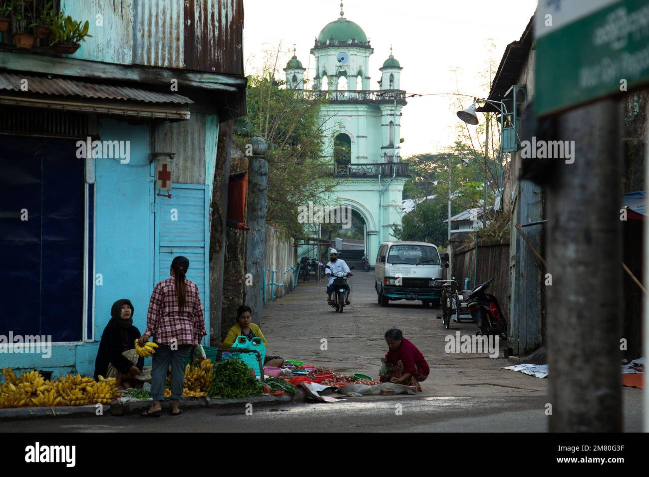 Mawlamyine vita quotidiana - Mawlamyine, Myanmar Foto Stock