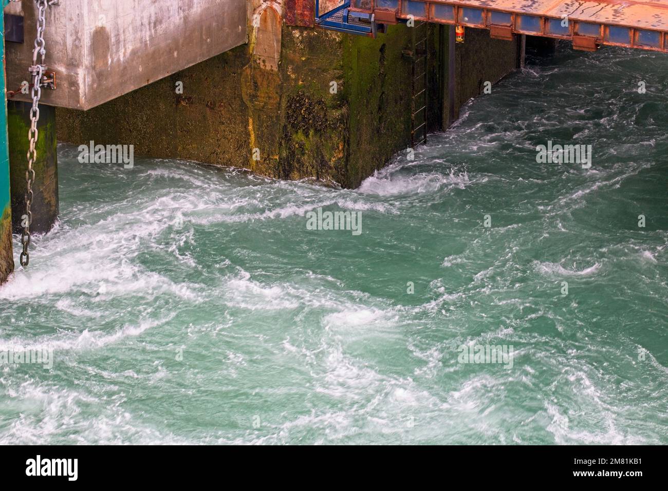 Acque turbolente come il traghetto ha lasciato il terminal a Digby, Nuova Scozia. Foto Stock