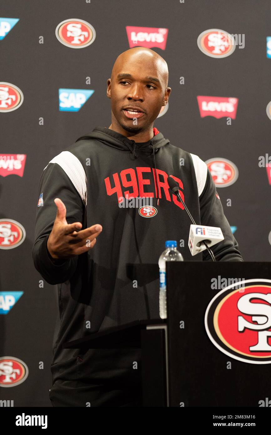 11 gennaio 2023; Santa Clara, CA, Stati Uniti; il coordinatore difensivo dei San Francisco 49ers DeMeco Ryans durante una conferenza stampa al Levi's Stadium. Foto: Stan Szeto-immagine dello sport Foto Stock