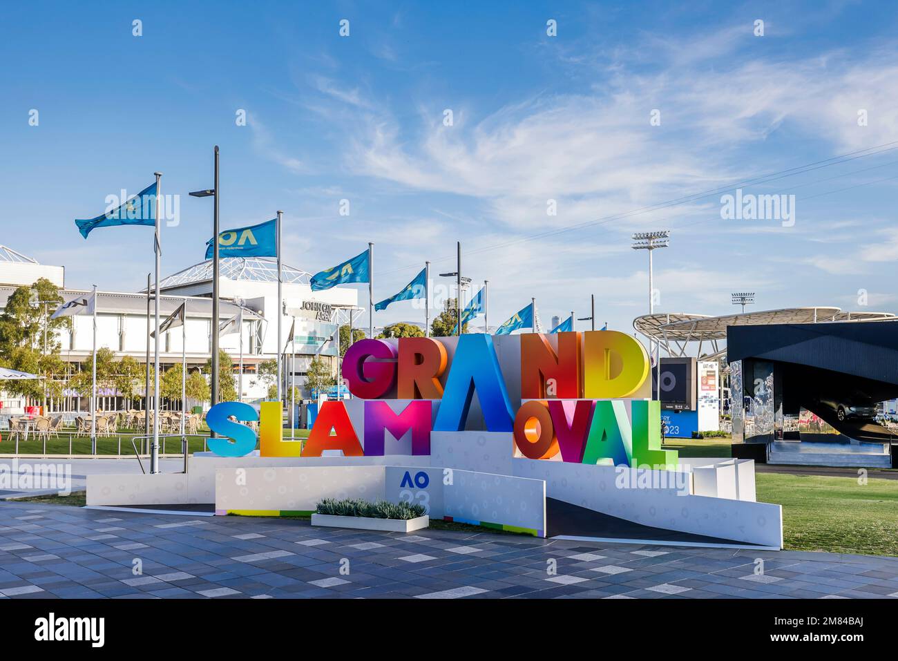 Melbourne, Australia, 12th Jan, 2023. Il segno Grand Slam Oval dello stand Australian Open 2023 al Melbourne Park. Photo credit: Frank Molter/Alamy Live news Foto Stock