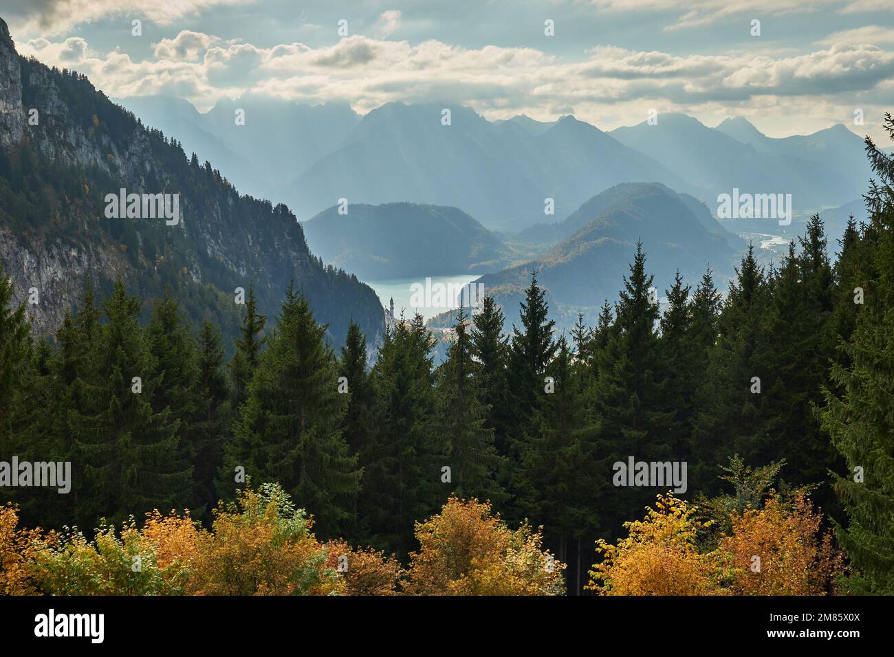 Alpsee im Herbst-Blick von Rohrkopfhütte Foto Stock