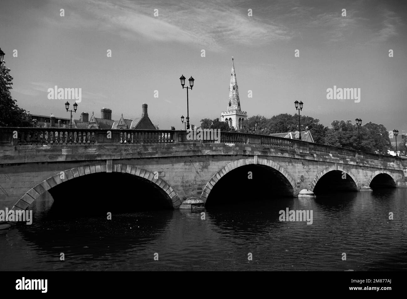 Il ponte sul fiume, il Fiume Great Ouse, Bedford città; Bedfordshire County, England, Regno Unito Foto Stock