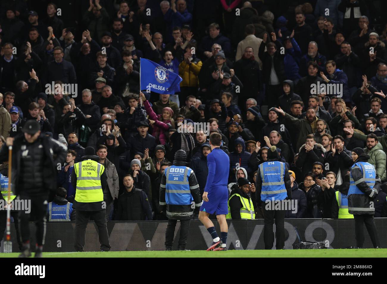 Craven Cottage, Fulham, Londra, Regno Unito. 12th Jan, 2023. Premier League Football, Fulham contro Chelsea; i fan di Angry Chelsea sono sconvolti dopo la perdita di credito di $2-1: Action Plus Sports/Alamy Live News Foto Stock