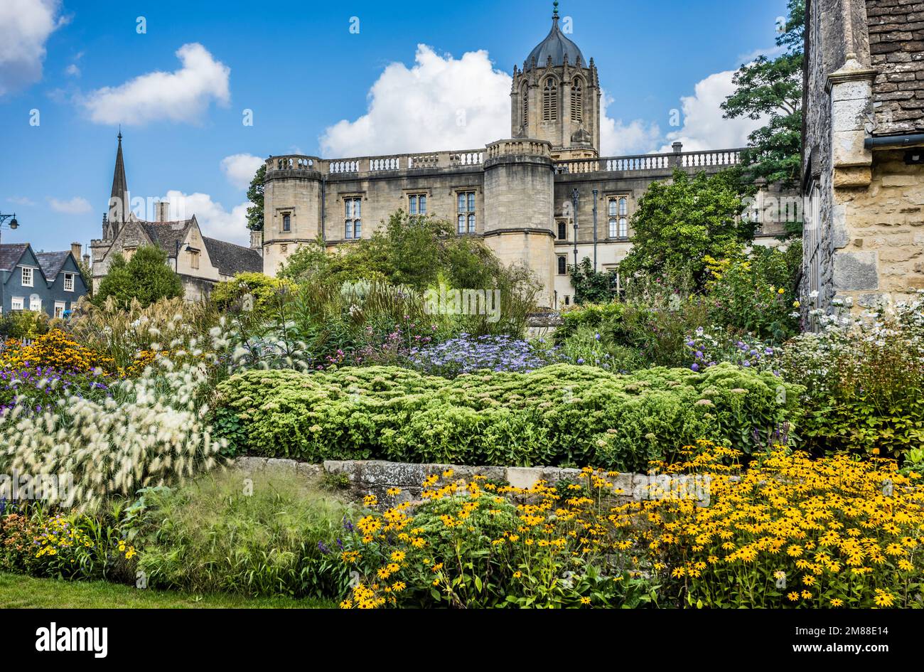 Giardini commemorativi del Christ Church College, Oxford, Oxfordshire, Inghilterra sudorientale Foto Stock