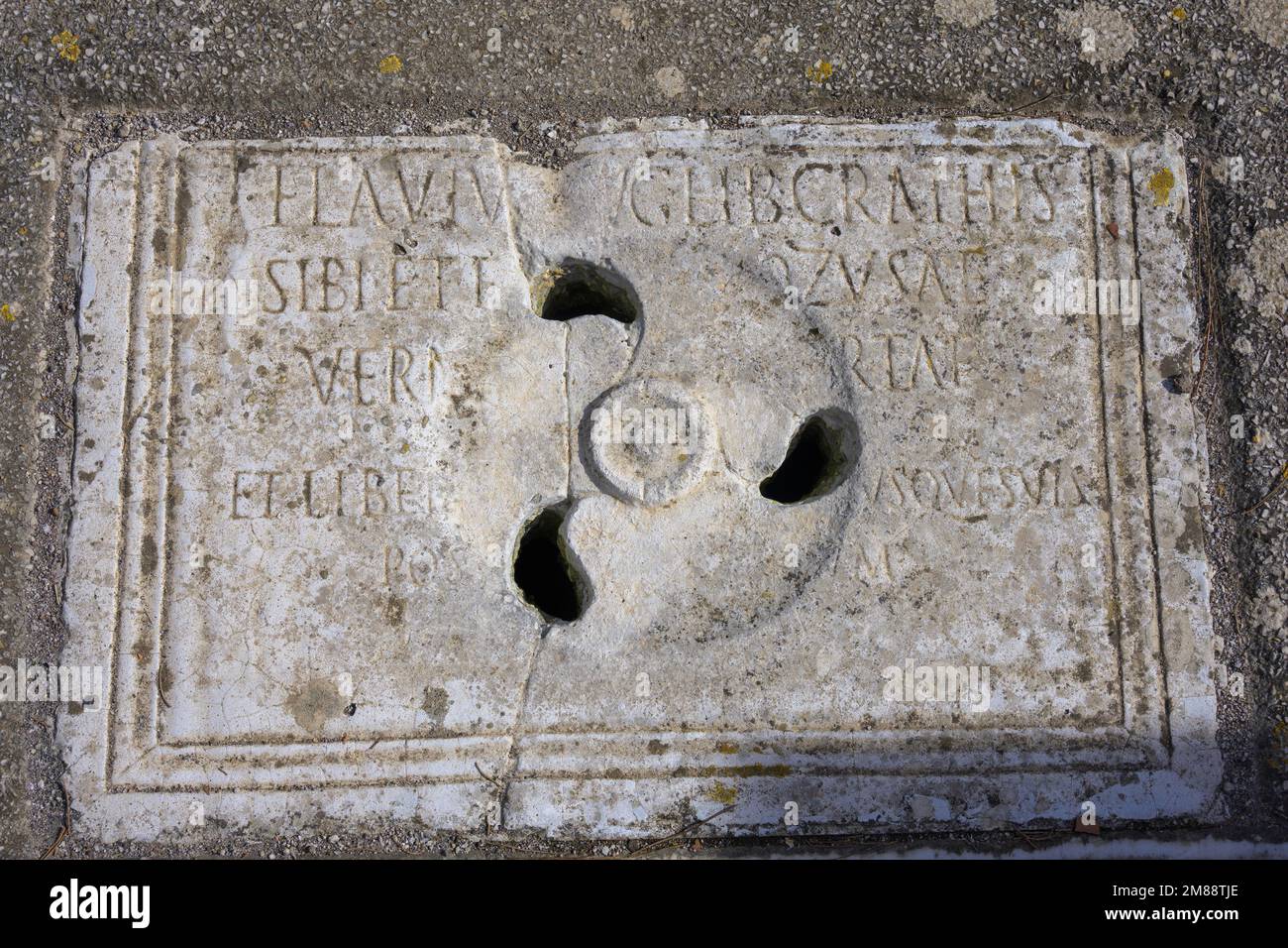 Drenaggio delle acque piovane, Ostia Antica, Roma, Italia Foto Stock