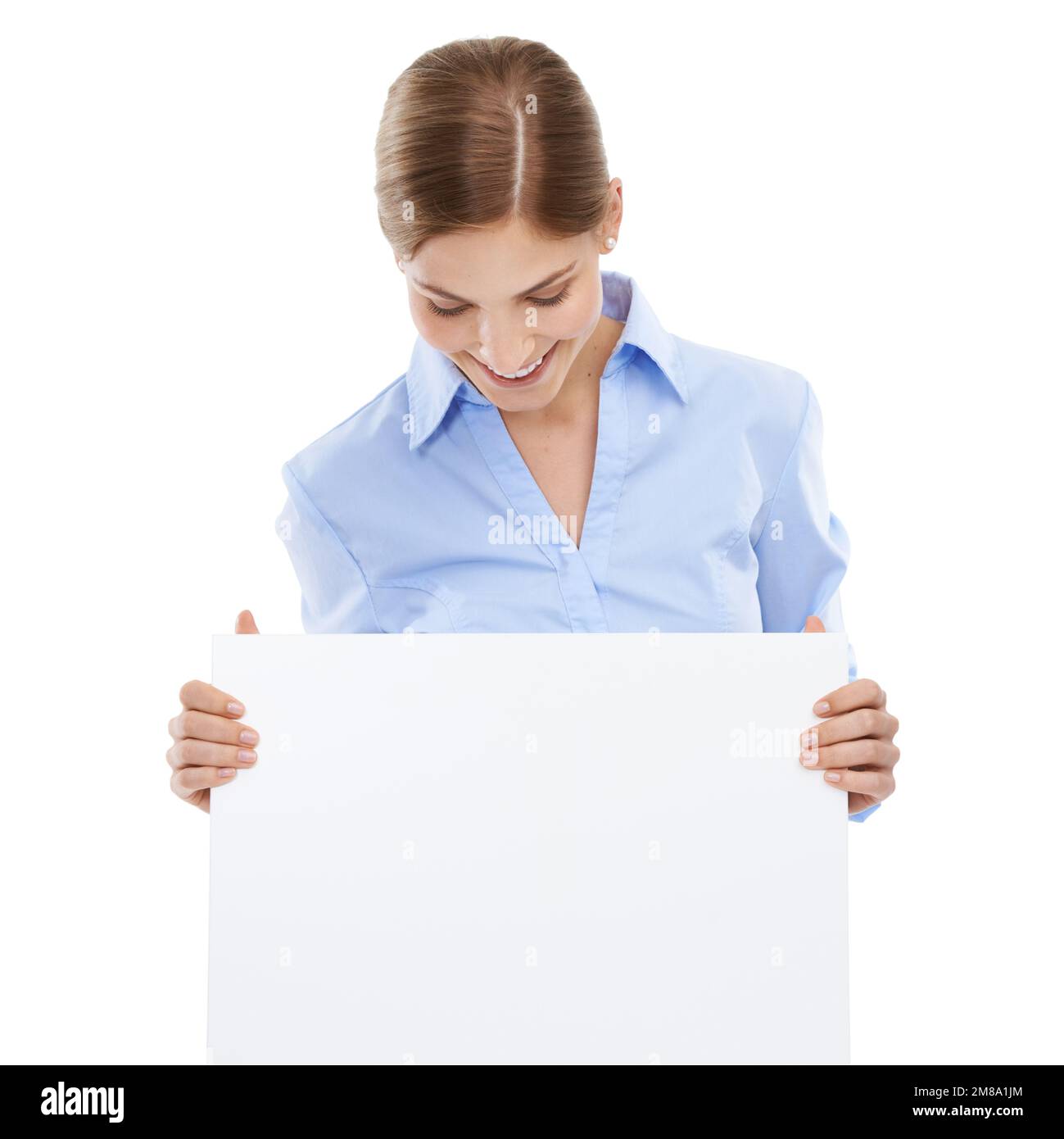 Banner, poster e una donna d'affari con spazio pubblicitario, cartellone o mockup per il logo del marchio. Donna con annuncio, posizionamento del prodotto o segnaletica Foto Stock