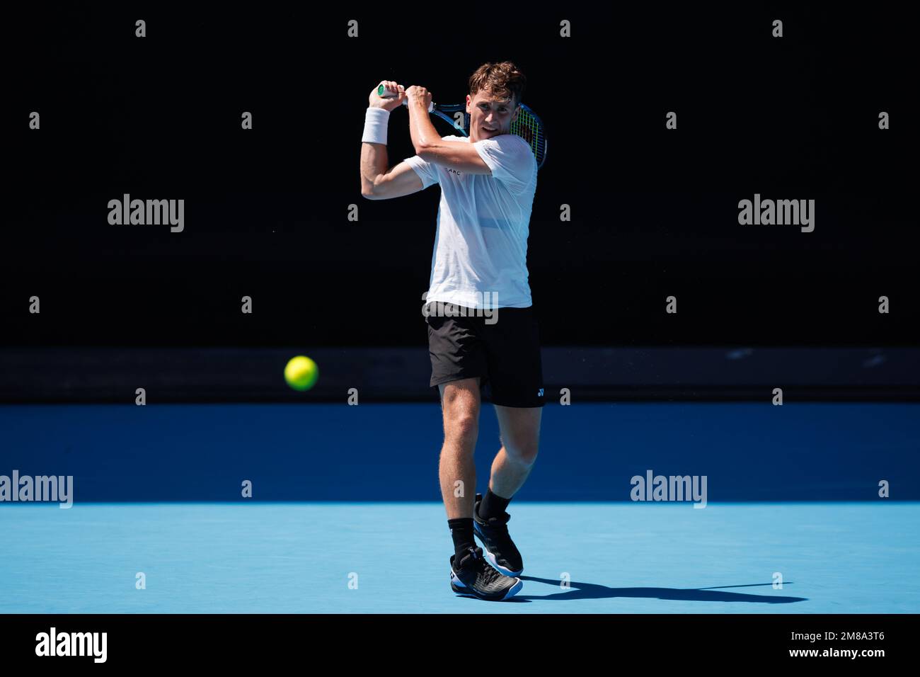 Melbourne Park 13/1/2023. Casper RUUD (NOR) in azione durante la pratica all'Australian Open 2023. Corleve/Alamy Live News Foto Stock
