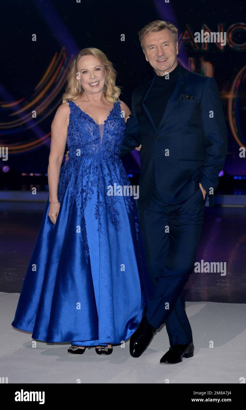 La foto deve essere accreditata ©Alpha Press 078237 11/01/2023 Jayne Torvill e Christopher Dean Dancing on Ice 2023 Launch Photocall Foto Stock