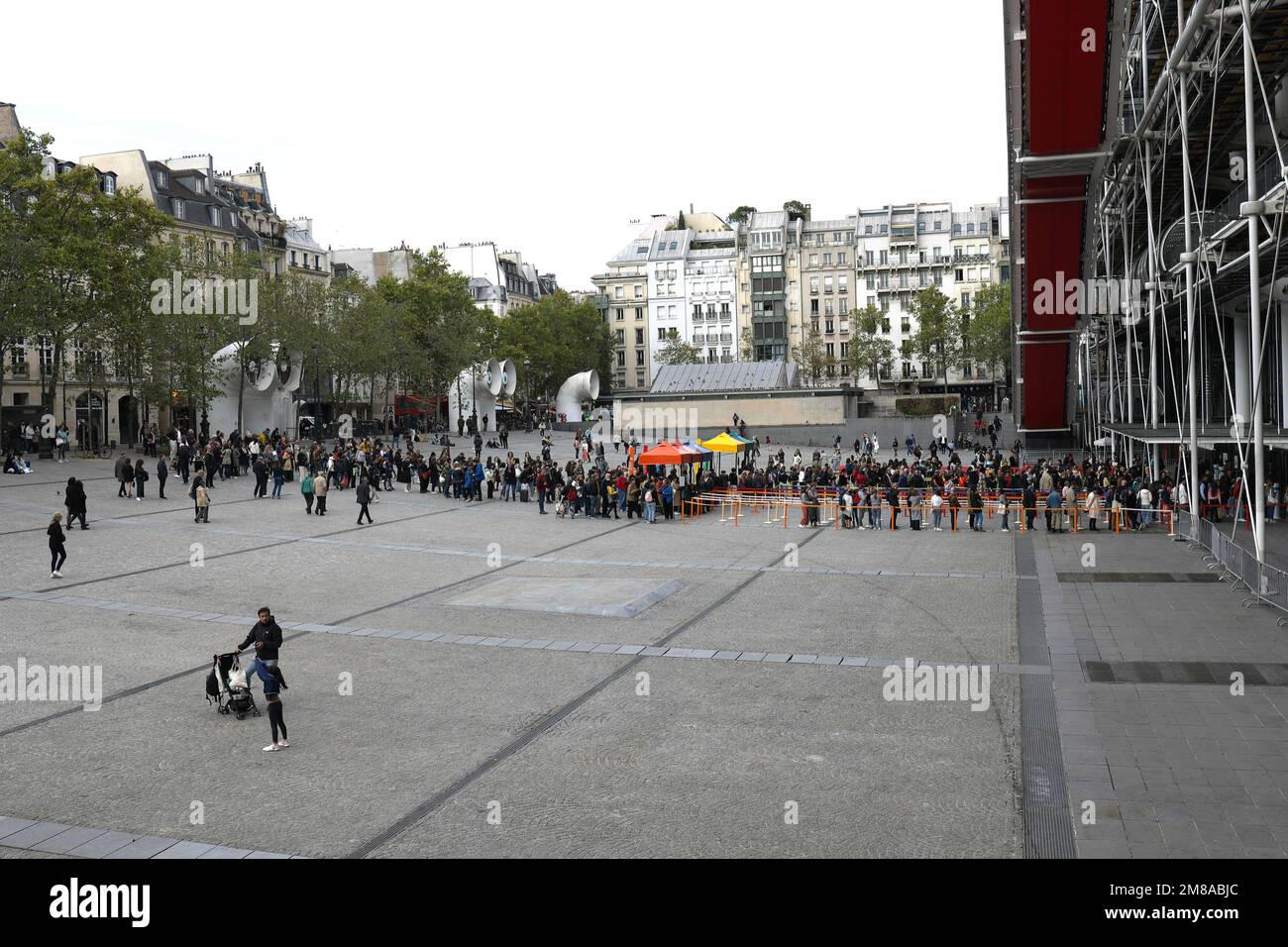 Parigi, Francia - 24 ottobre 2022: L'esterno del Centro Georges Pompidou a Parigi. Foto Stock