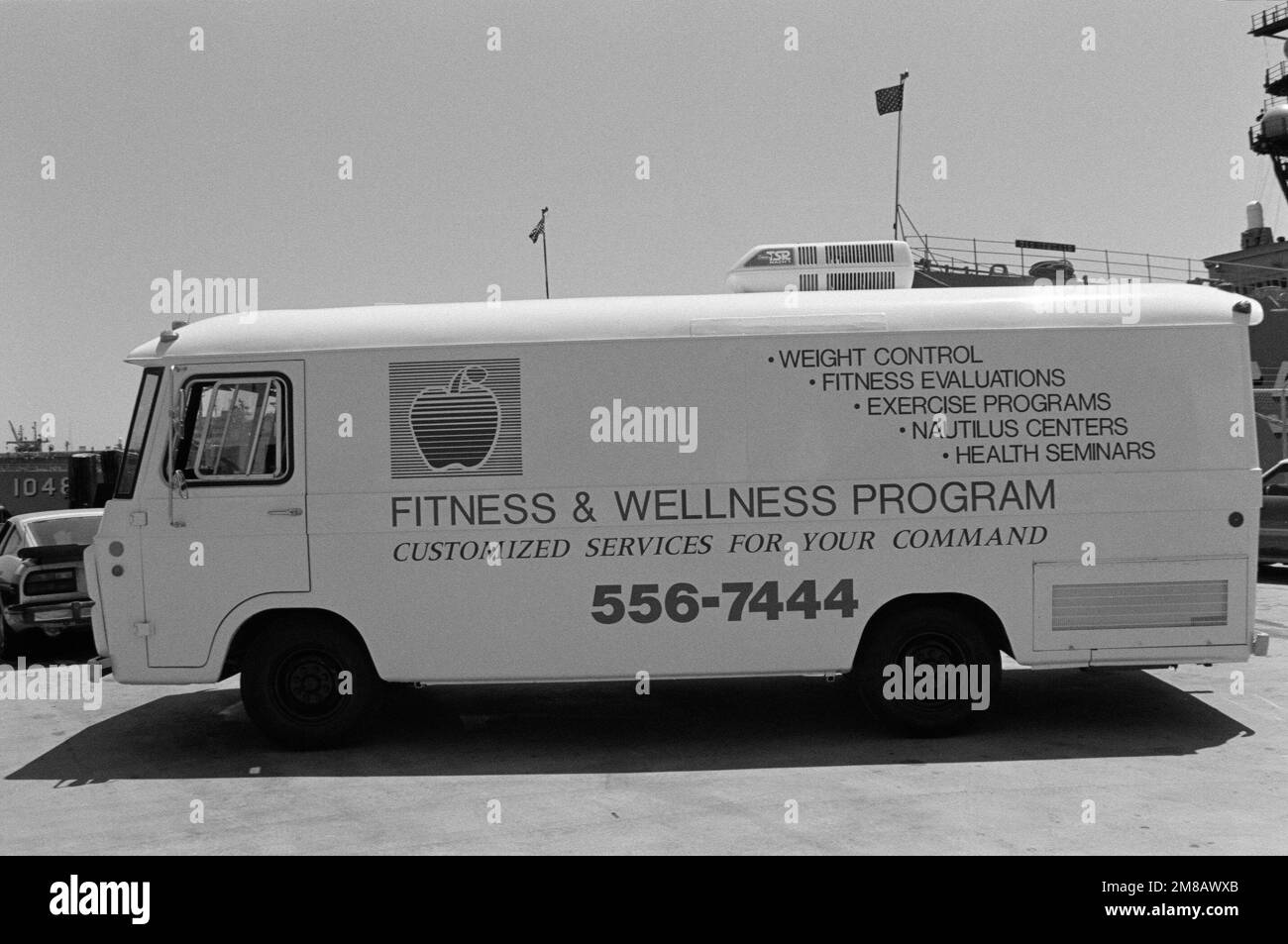 DN-SN-89-10805. Base: Naval Station, San Diego Stato: California (CA) Paese: Stati Uniti d'America (USA) Foto Stock