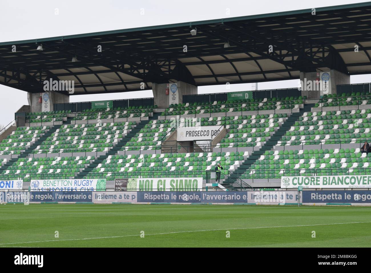 Stadio di Monigo la casa di Benetton, rugby a Treviso Italia durante una  partita URC nel gennaio 2023 Foto stock - Alamy