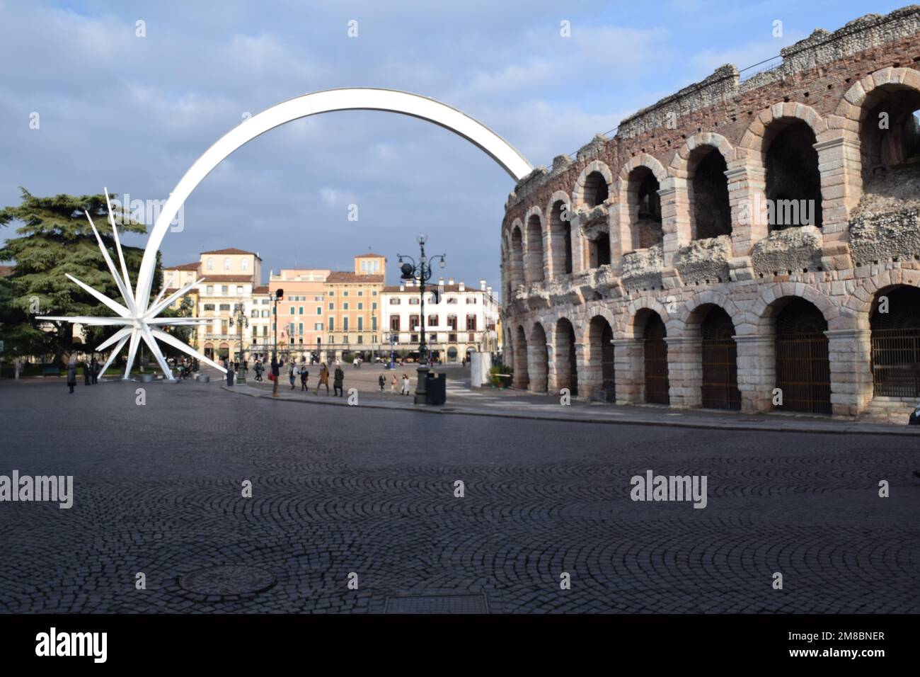 L'arena storica di Verona, incorniciata Foto Stock