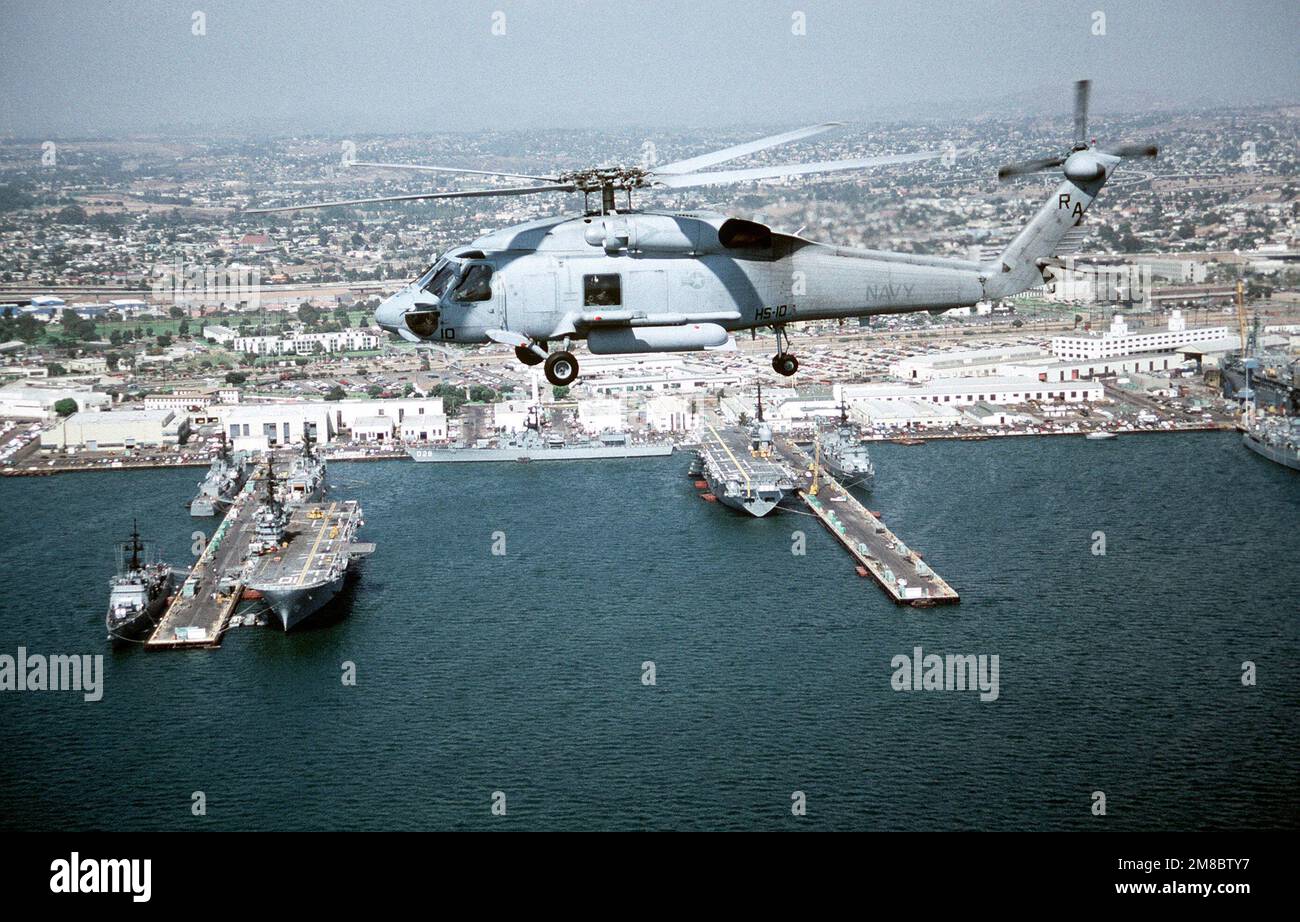 DN-ST-89-11350. Base: Naval Station, San Diego Stato: California (CA) Paese: Stati Uniti d'America (USA) Foto Stock