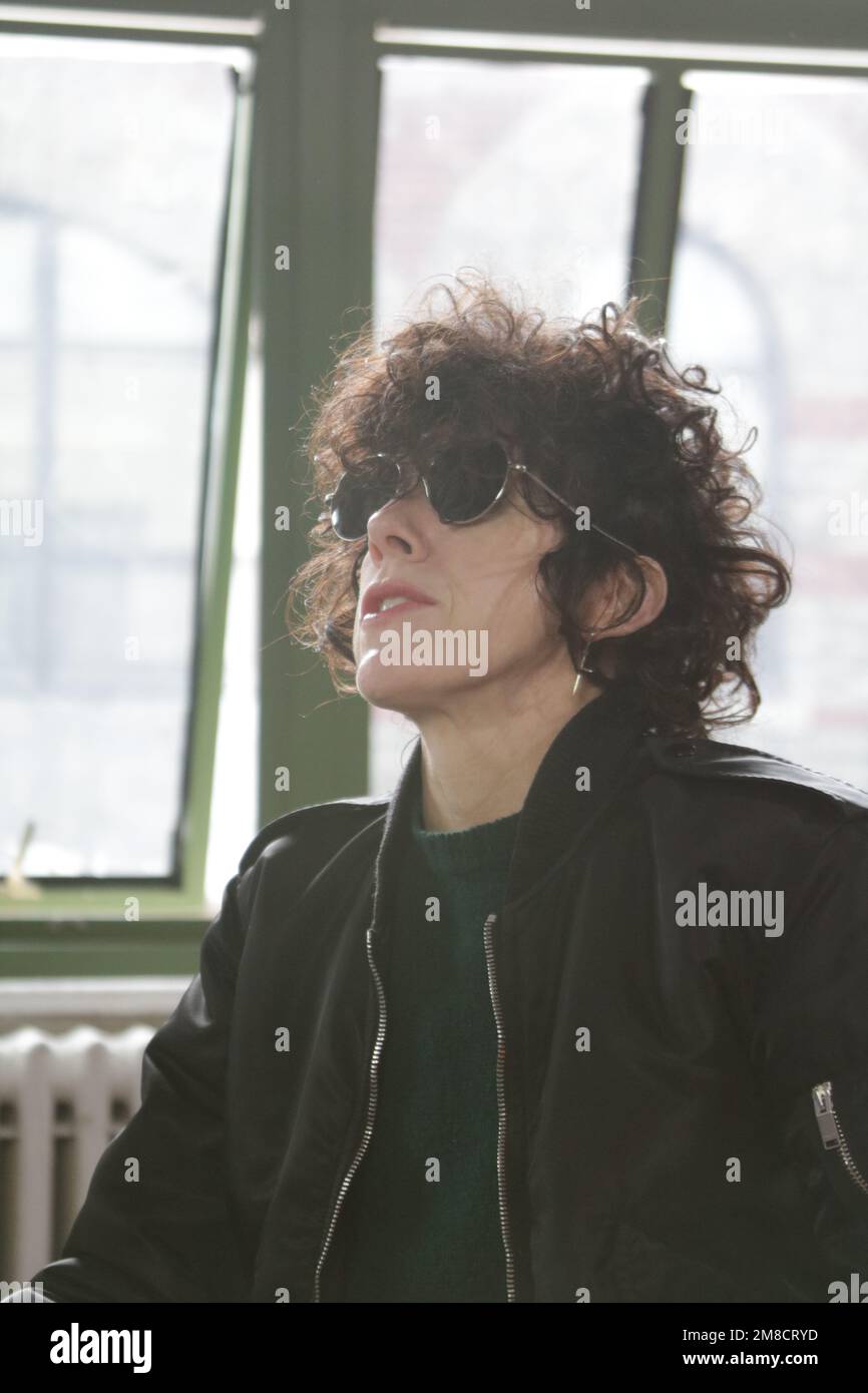 LP - Laura Pergolizzi filma una sessione a Brooklyn, New York Foto Stock