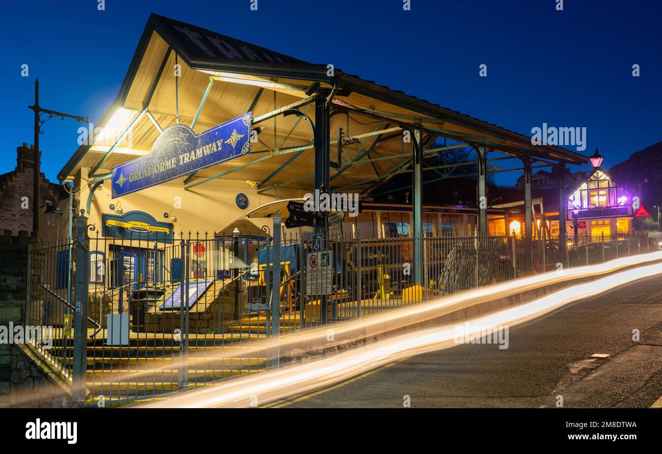 Il capolinea della Grande Orme Tramway, Llandudno, chiude per l'inverno. Immagine ripresa nel gennaio 2023. Foto Stock