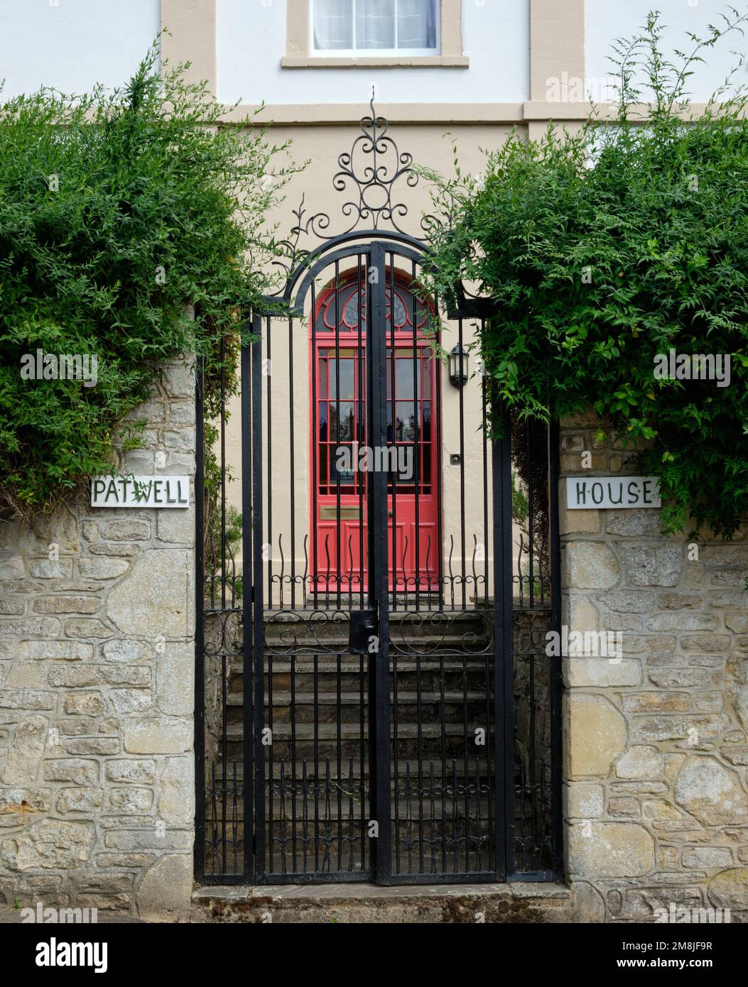 Porta ornata Patwell House Bruton Foto Stock