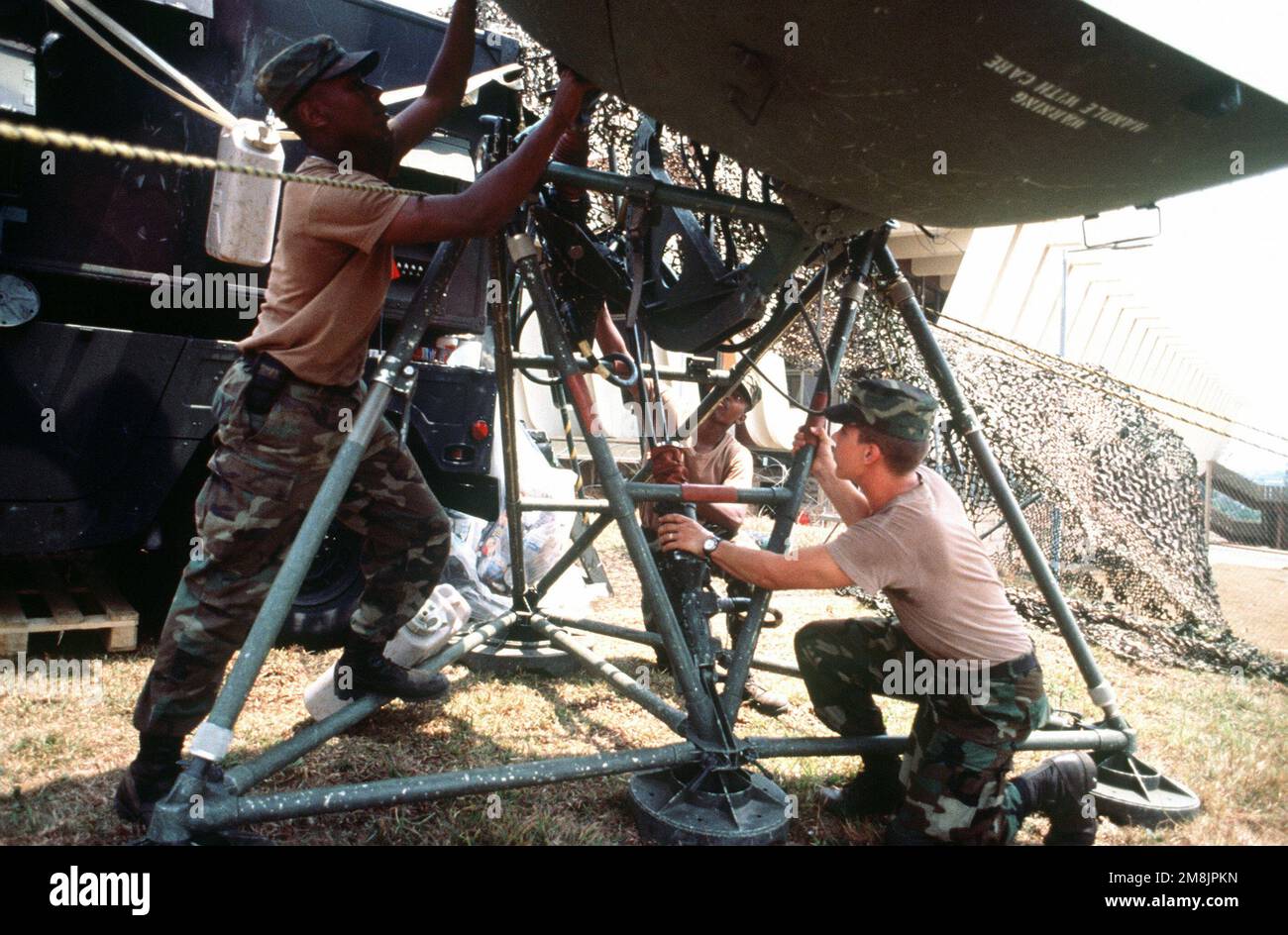 J3003-SPT-94-03-004-508. Subject Operation/Series: RIPRISTINARE LA SPERANZA base: Kigali Paese: Ruanda (RWA) Foto Stock