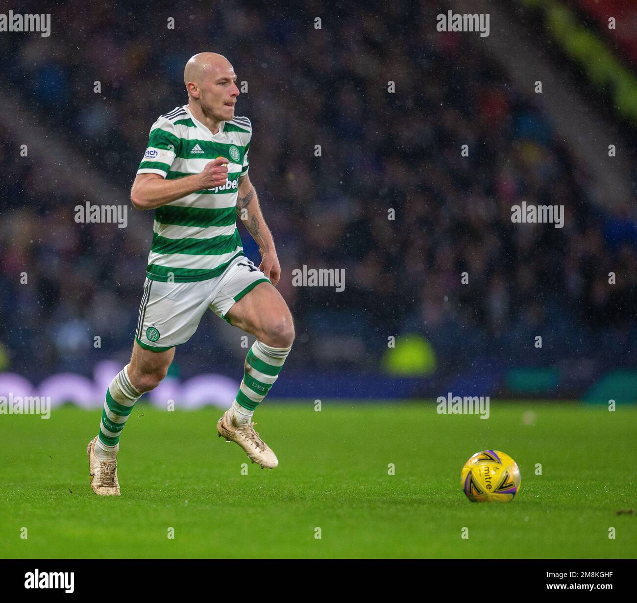 Glasgow, Regno Unito. 14th Jan, 2023. 14th gennaio 2023; Hampden Park, Glasgow, Scozia: Scottish Viaplay Cup Football semi Final, Celtic vs Kilmarnock; Aaron Mooy of Celtic Credit: Action Plus Sports Images/Alamy Live News Foto Stock