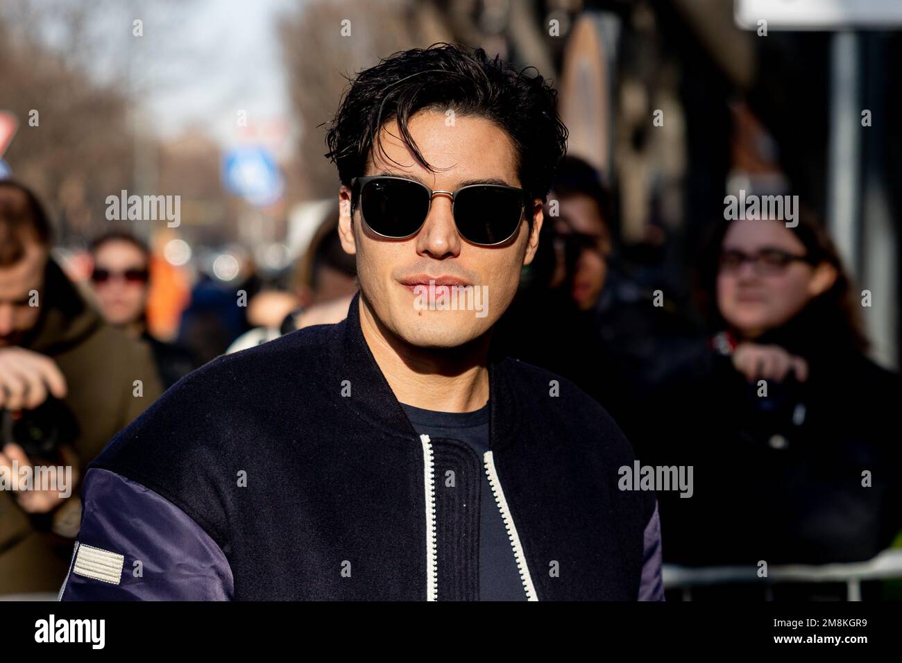 Milano, Italia. 14th Jan, 2023. Cristiano Caccamo è presente alla fiera Armani durante la settimana della moda di Milano Menswear Autunno/Inverno 2023/2024 a Milano. (Foto di Mairo Cinquetti/SOPA Images/Sipa USA) Credit: Sipa USA/Alamy Live News Foto Stock