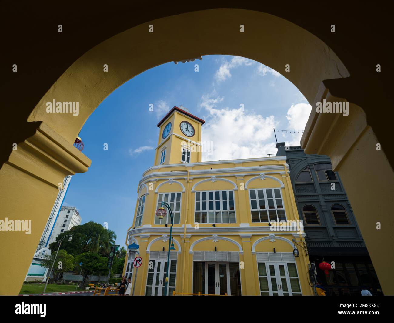 Città vecchia di Phuket. Famosi vecchi edifici colorati. Architettura sino-portoghese. Destinazioni di viaggio principali in Thailandia Foto Stock