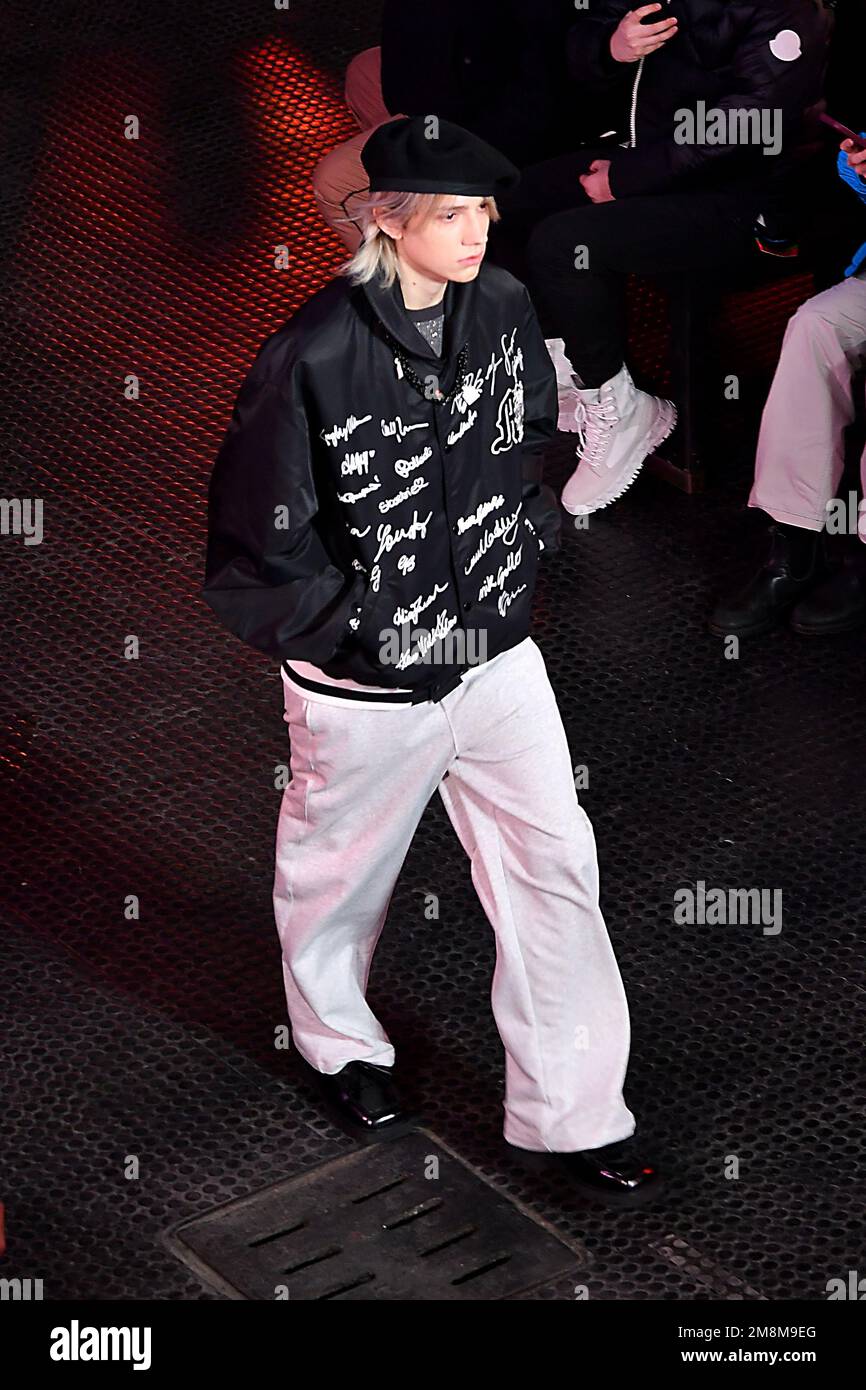 Gianmaria (Gianmaria Volpato) Milano Fashion Week uomo Autunno/Inverno 23-24  MSGM Fashion Show - Vibes Milano, Italia 14th Gennaio 2023 ©SGPItalia id  128757 002 Not Exclusive Credit: Sipa US/Alamy Live News Foto stock - Alamy