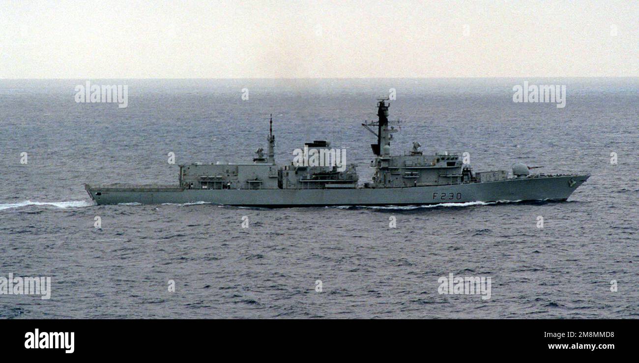 970621-N-4724B-005. Oggetto operazione/Serie: KERNEL BLITZ '97 Paese: Oceano Pacifico (POC) scena comando principale mostrato: HMS NORFOLK Foto Stock