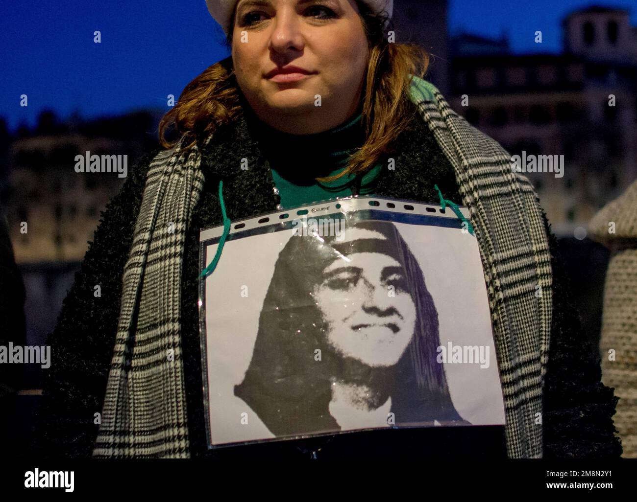 Roma, Italia, Italia. 14th Jan, 2023. Sit-in organizzato da Pietro, fratello di Emanuela Orlandi, per chiedere verità e giustizia alla bambina di 15 anni, figlia di un dipendente del Vaticano, scomparsa in aria nel 1983. Quarant'anni dopo, il Vaticano ha deciso di riaprire il caso. (Credit Image: © Patrizia CORTELLESSA/Pacific Press via ZUMA Press Wire) SOLO PER USO EDITORIALE! Non per USO commerciale! Foto Stock