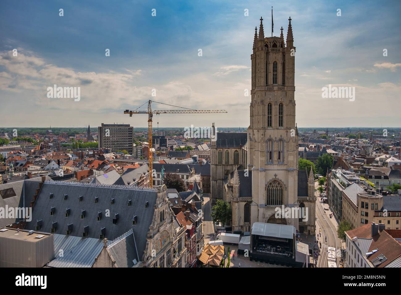 Ghent Belgio, vista panoramica della città ad angolo alto presso la Cattedrale di Saint Bavo Foto Stock