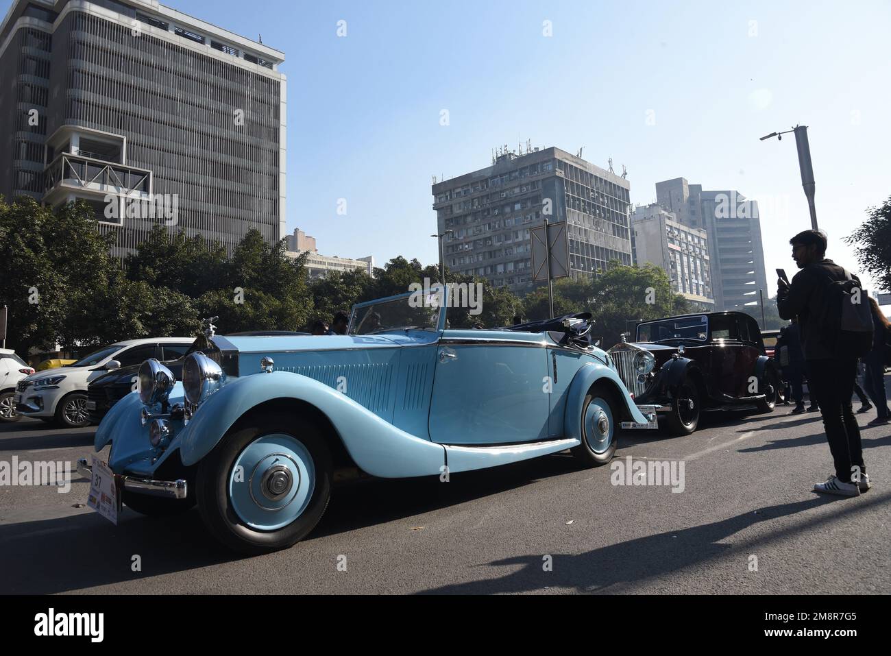 Nuova Delhi, India. 15th Jan, 2023. Vetture d'epoca schierate per partecipare all'edizione 56th dello statista Vintage & Classic Car Rally. (Foto di Sondeep Shankar/Pacific Press) Credit: Pacific Press Media Production Corp./Alamy Live News Foto Stock