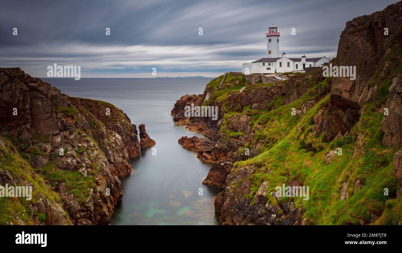 Il faro di Fanad Head in Irlanda Foto Stock