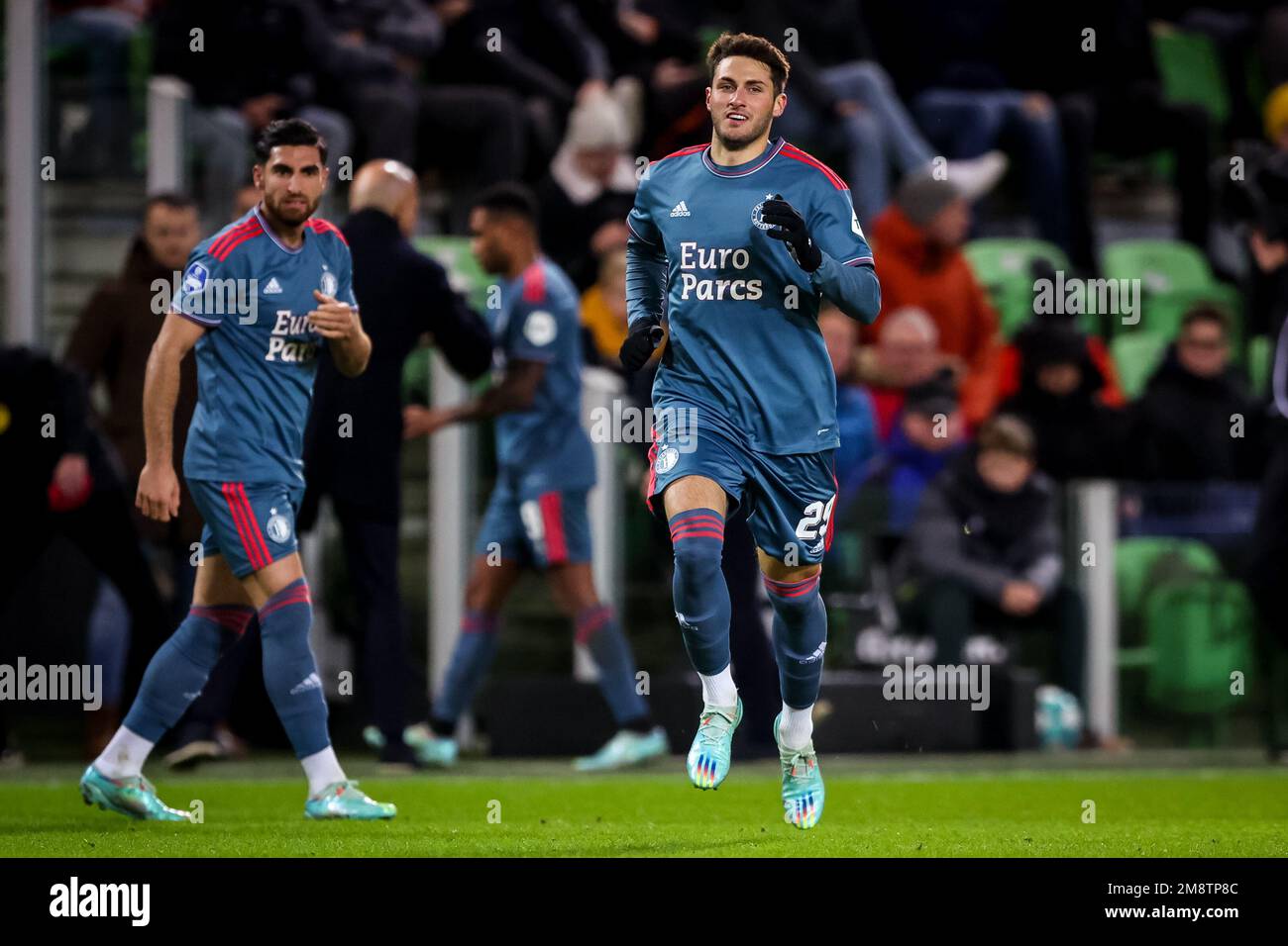 GRONINGEN, PAESI BASSI - GENNAIO 15: Santiago Gimenez di Feyenoord durante la partita olandese di Eredivie tra FC Groningen e Feyenoord all'Euroborg il 15 Gennaio 2023 a Groningen, Paesi Bassi (Foto di Pieter van der Woude/Orange Pictures) Foto Stock